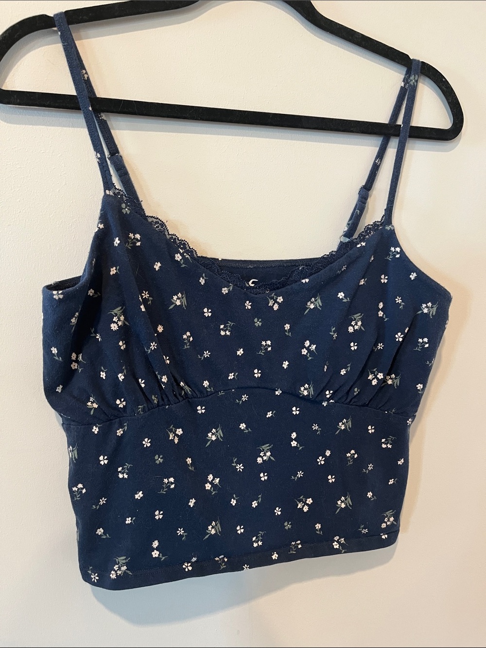 Hollister Navy Floral Lace-Trim Cropped Cami